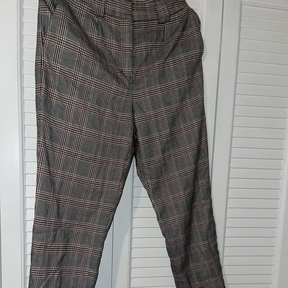 Express Gray and Red Cropped Ankle Pants